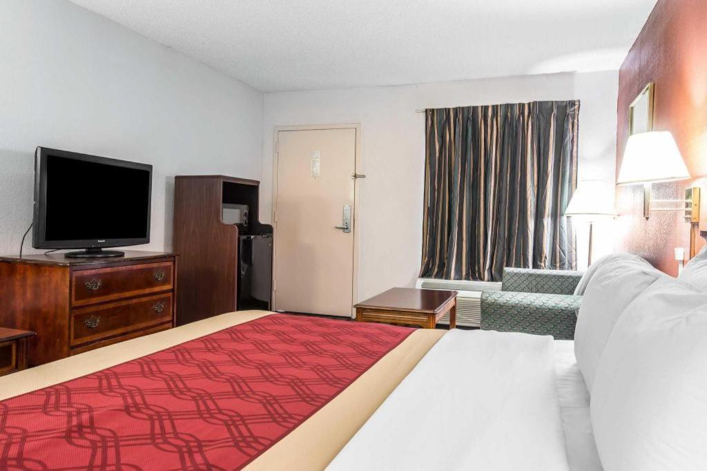 อีโคโน ลอดจ์ เซาท์ Hotel การ์เนอร์ ภายนอก รูปภาพ