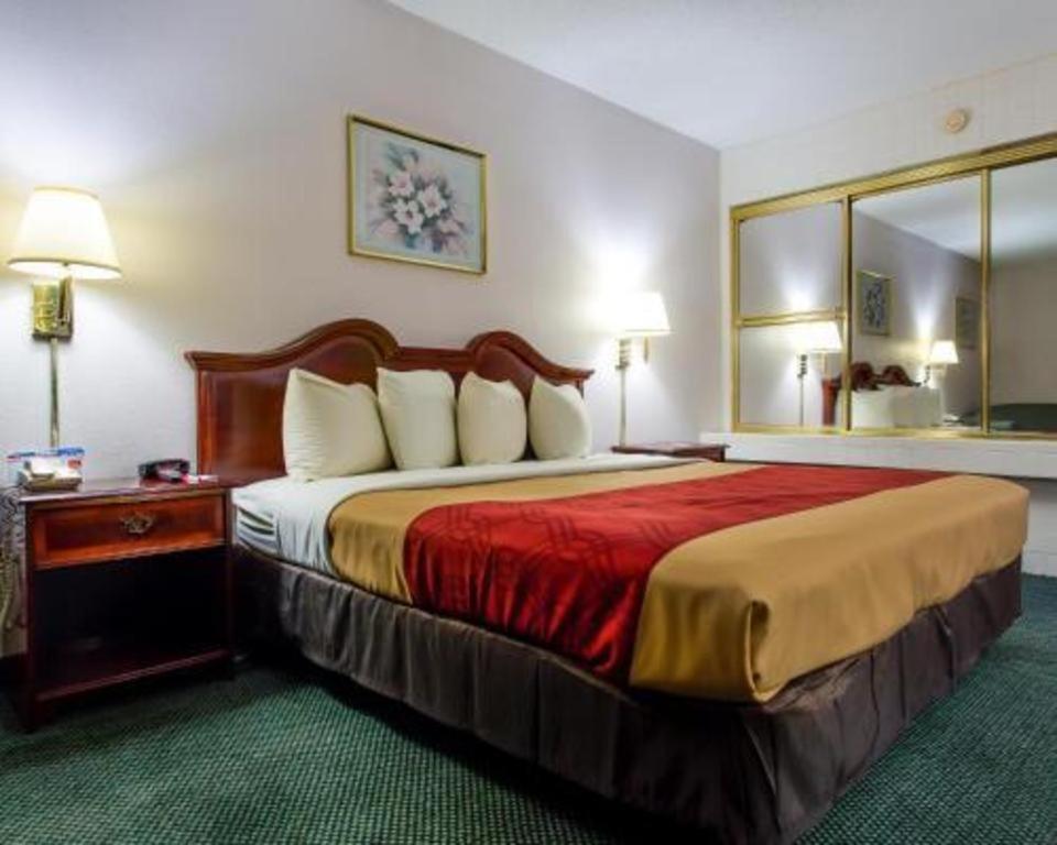 อีโคโน ลอดจ์ เซาท์ Hotel การ์เนอร์ ภายนอก รูปภาพ